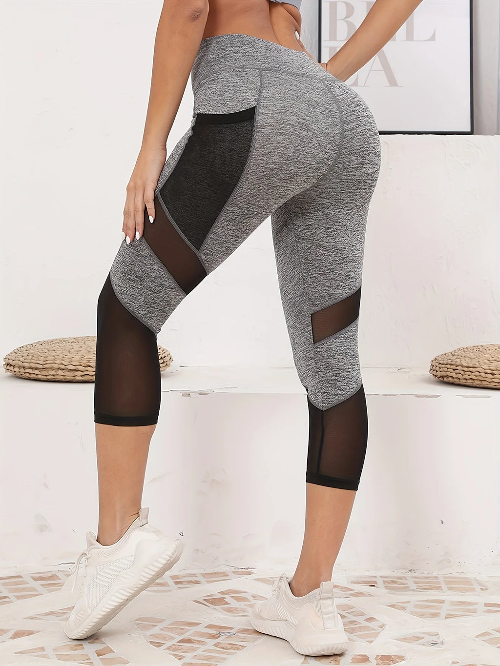 High Waist Capri Yoga Pants with Pockets, Tummy Tuck Fitness Running Yoga Women's Leggings