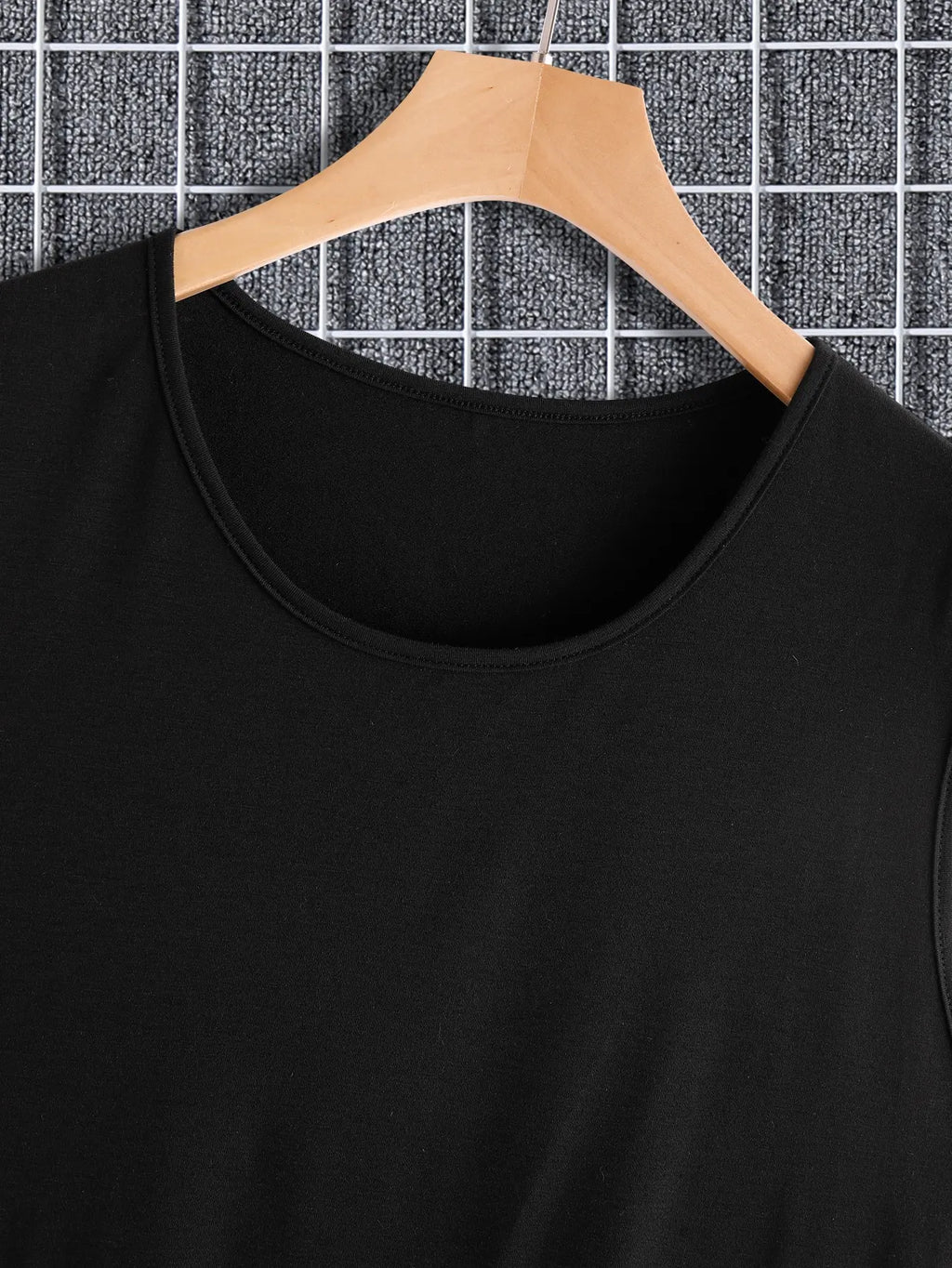 Men's Printed Crew-Neck Tank Top: A Stylish, Summer-Ready Essential for Casual Street Style