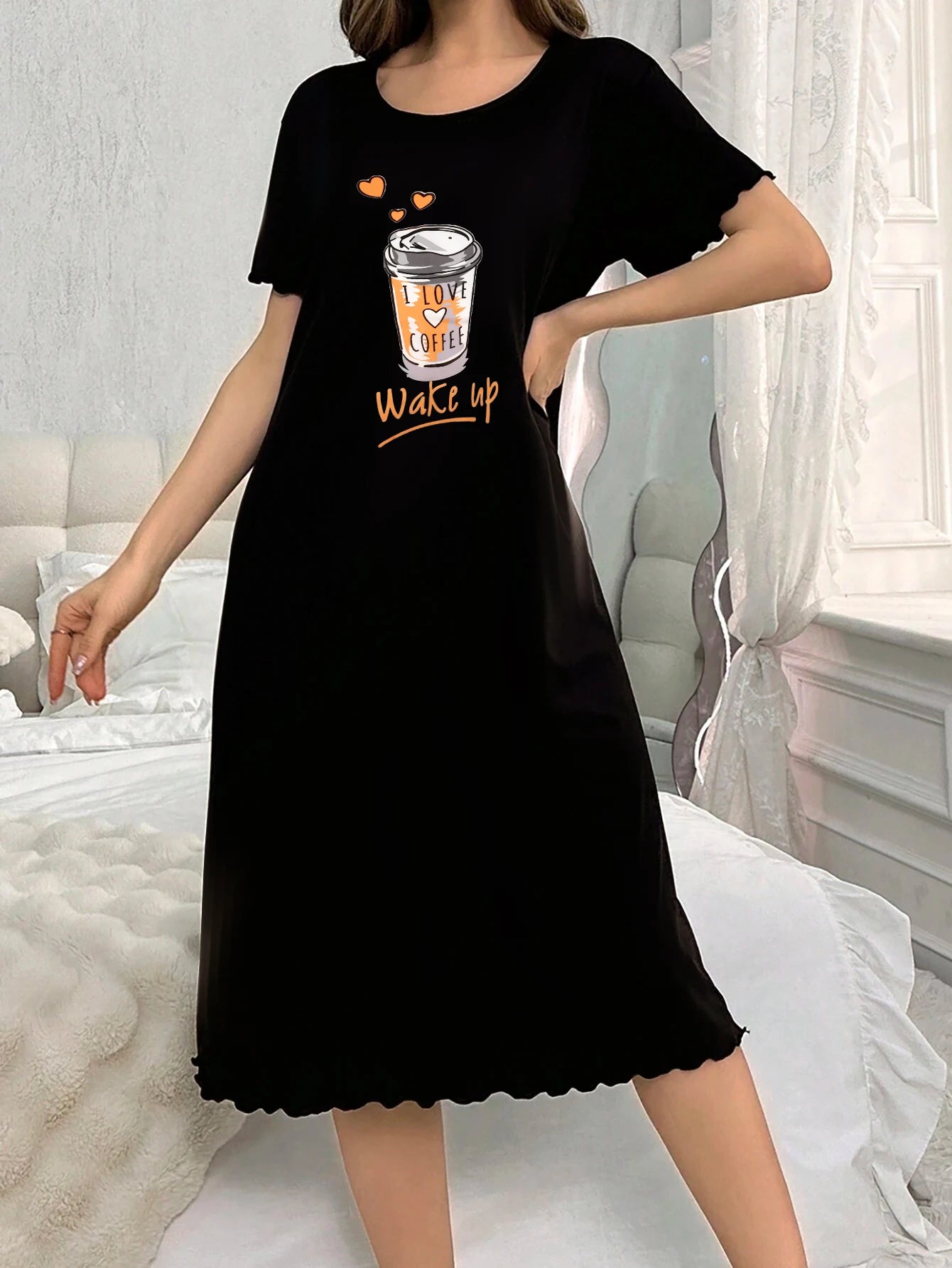 Single-Piece All-Season Nightgown, Simple, Comfortable, Fashionable Printed Short-Sleeved Long Nightgown That Can Be Worn Outside as a Home Robe