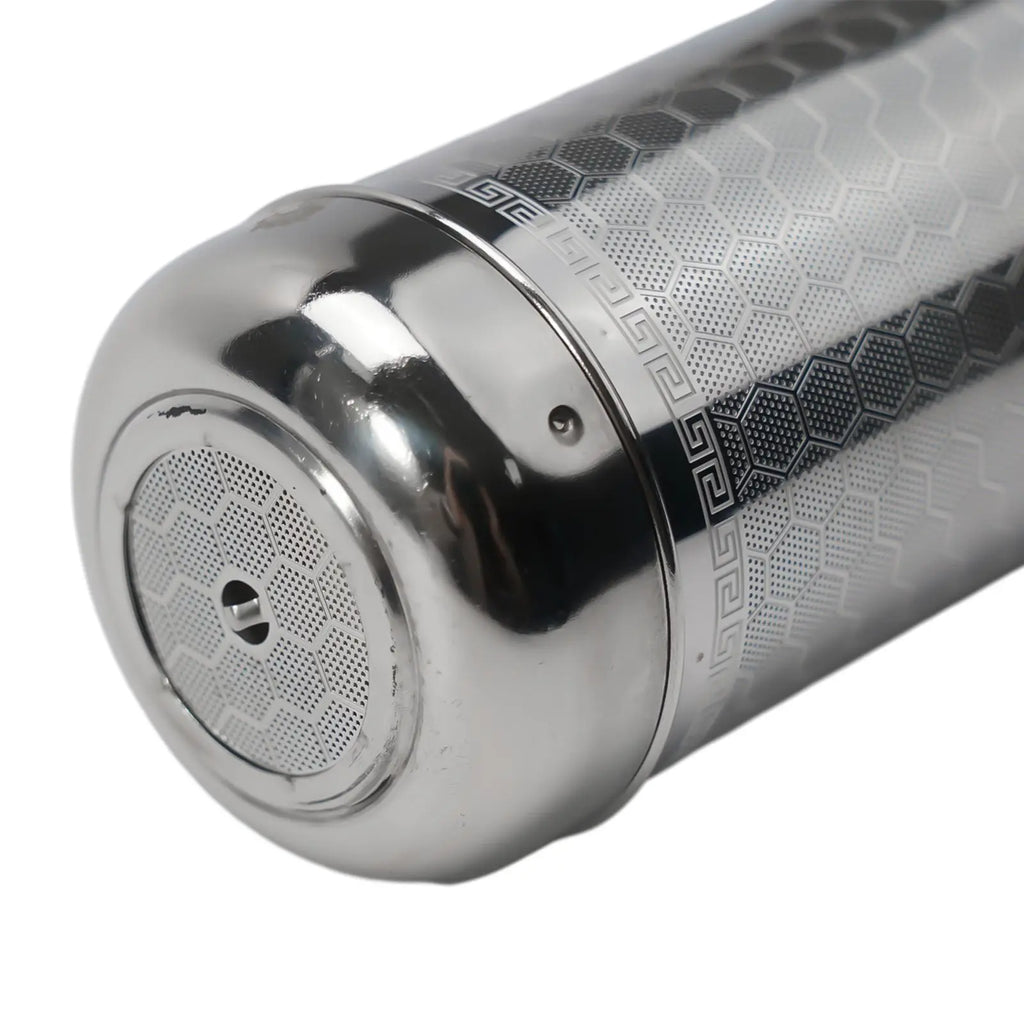 Mesh Tea Infuser Ball Made of Stainless Steel Suitable for Various Containers Great for Iced Tea and Custom Seasonings