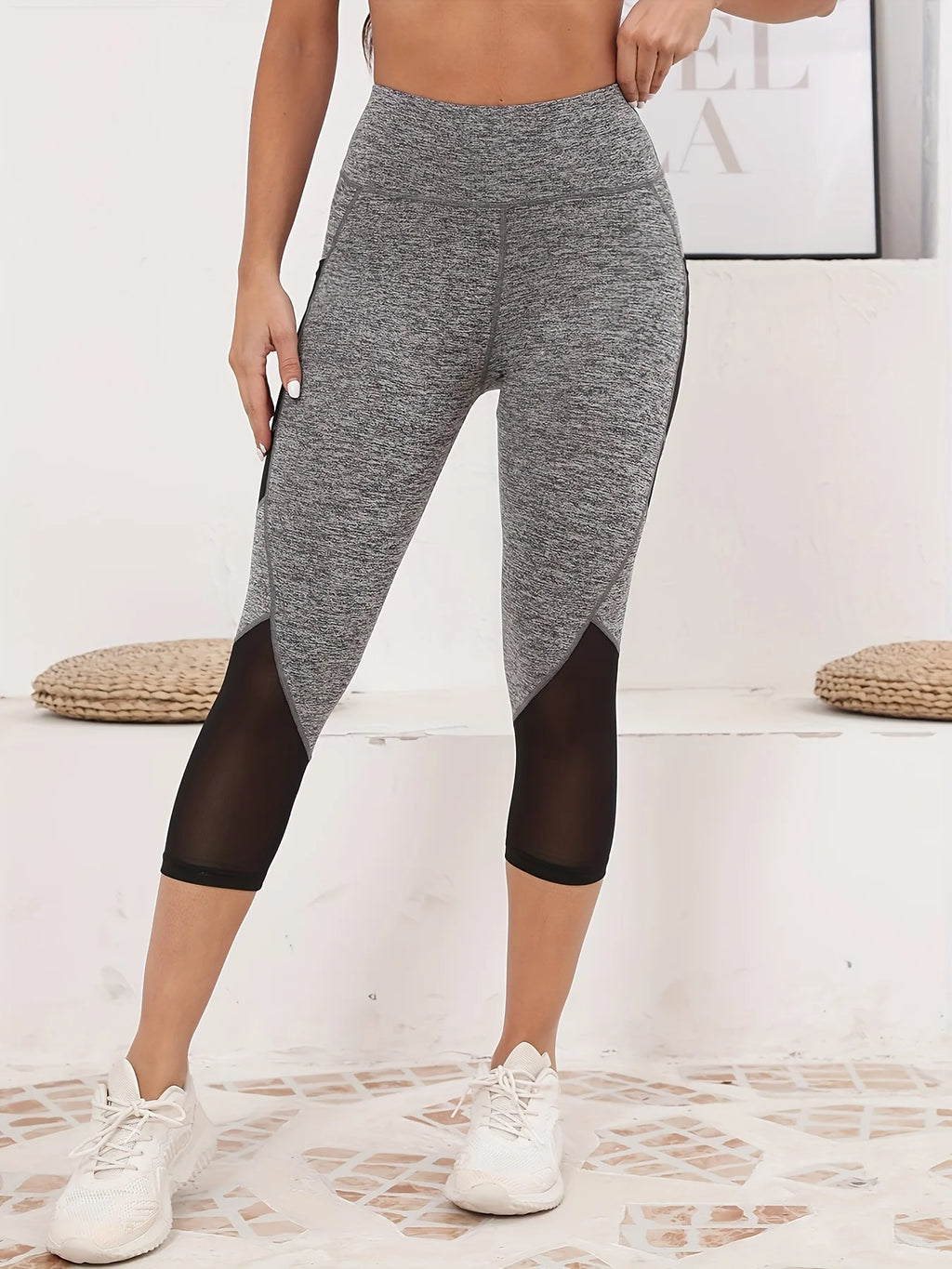 High Waist Capri Yoga Pants with Pockets, Tummy Tuck Fitness Running Yoga Women's Leggings