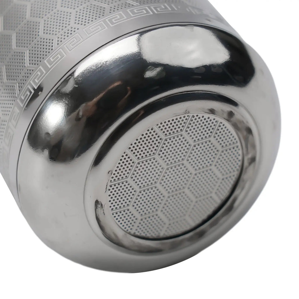 Mesh Tea Infuser Ball Made of Stainless Steel Suitable for Various Containers Great for Iced Tea and Custom Seasonings