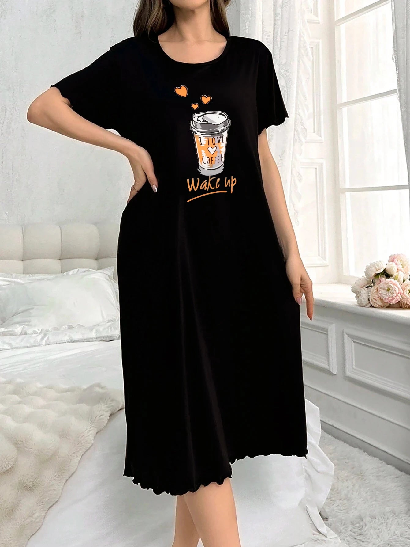 Single-Piece All-Season Nightgown, Simple, Comfortable, Fashionable Printed Short-Sleeved Long Nightgown That Can Be Worn Outside as a Home Robe