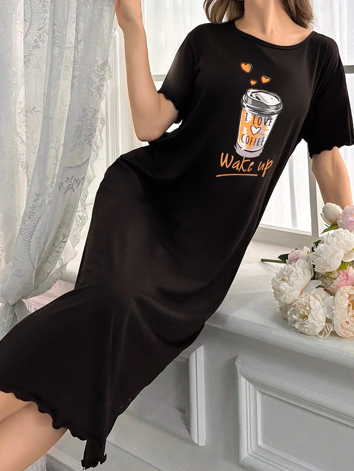 Single-Piece All-Season Nightgown, Simple, Comfortable, Fashionable Printed Short-Sleeved Long Nightgown That Can Be Worn Outside as a Home Robe