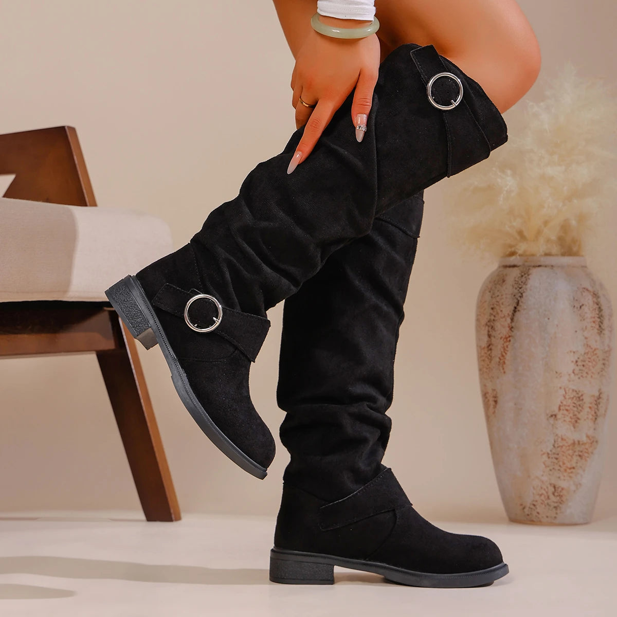 2025 autumn and winter new retro minimalist fashion boots fashionable and comfortable women's boots