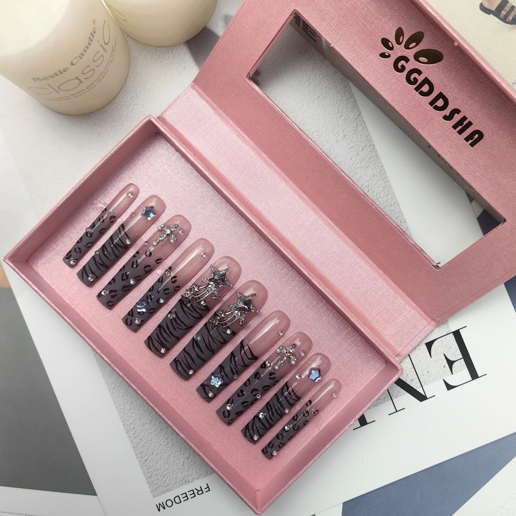 GGddsha Nails 2025 Long Novel Design And Reusable Handmade Nails Pmma Acrylic Nails Press On Nails Kit WithBox Gifts For Women,Stellar Stripe